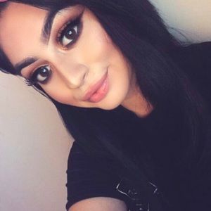 Meet your Posher, Lorena